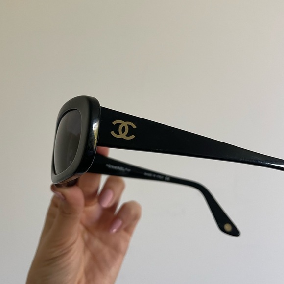 Authentic Chanel 5011 black Sunglasses Italy Y2K 90s Vintage! Rare! - Picture 10 of 10